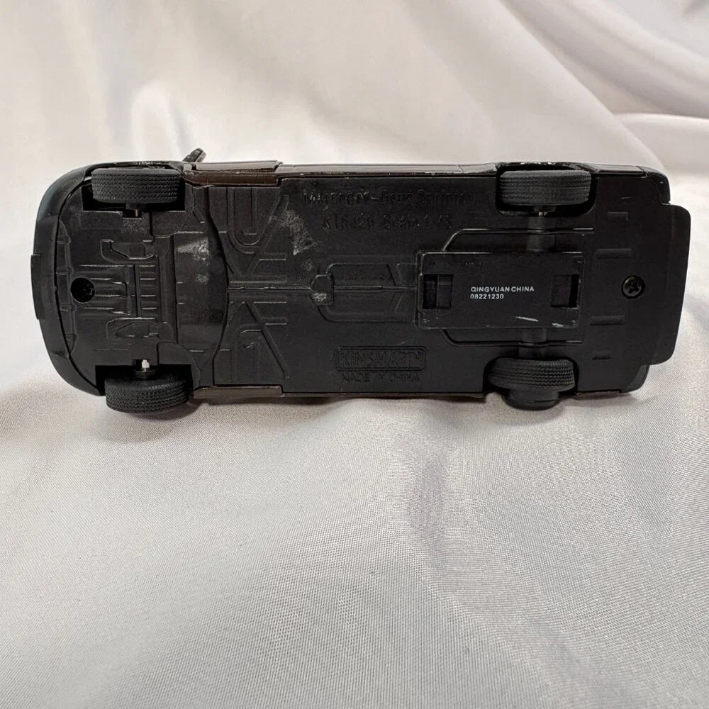 UPS Sprinter Van USPS Mail Truck Diecast Toy Set - Picture 8 of 8
